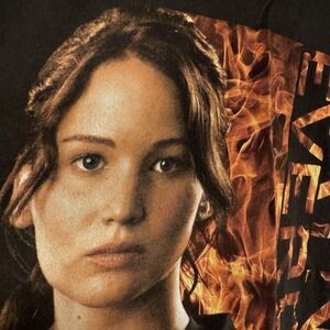 The Hunger Games Katness Everdeen T Shirt Black Fire Large 2011